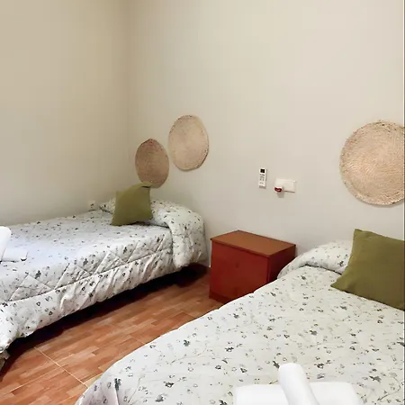 Piso Centrico En * 리나레스
